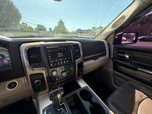Used 2013 RAM 1500 Laramie Longhorn w/ Convenience Group AWD/4WD image 12