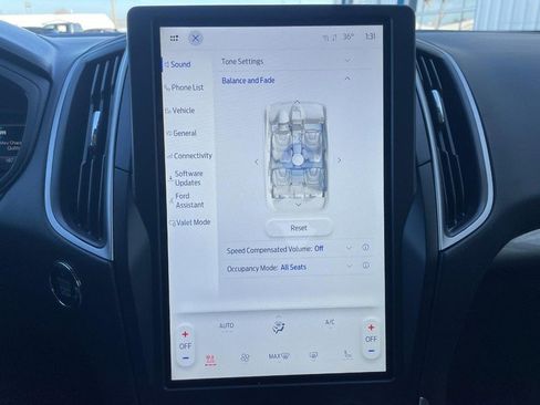 Used 2024 Ford Edge SEL w/ Convenience Package image 35