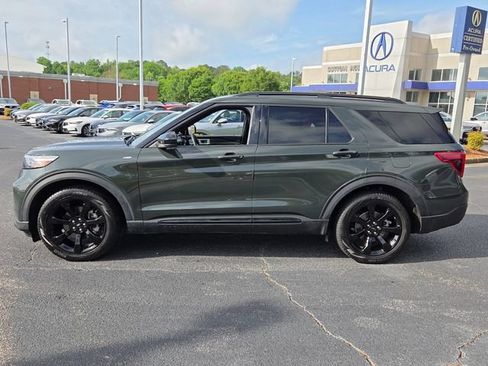 Used 2023 Ford Explorer ST-Line w/ Class IV Trailer Tow Package RWD image 4