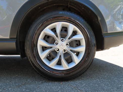 Used 2023 Honda CR-V LX image 9