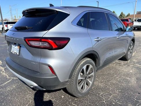Used 2024 Ford Escape Platinum AWD/4WD image 5