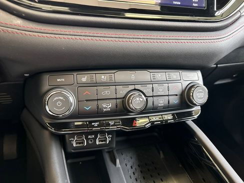 New 2026 Dodge Durango GT image 24