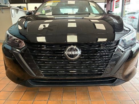Used 2024 Nissan Sentra SV FWD image 4