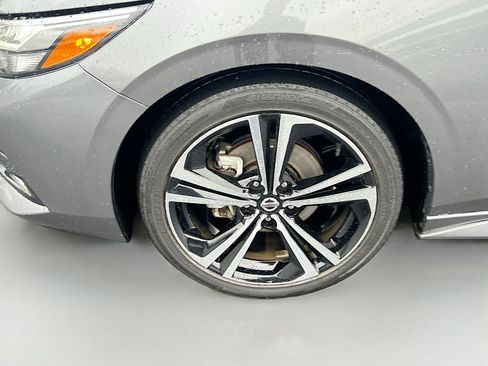 Used 2022 Nissan Sentra SR w/ Trunk Package image 30