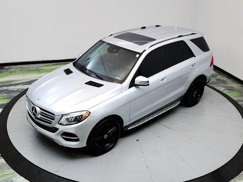 Used 2017 Mercedes-Benz GLE 350 image 34