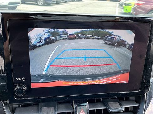 Used 2024 Toyota Corolla LE w/ LE Convenience Package image 13