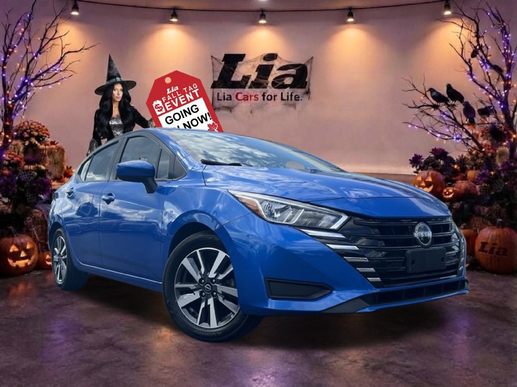 Used 2023 Nissan Versa SV FWD image 3