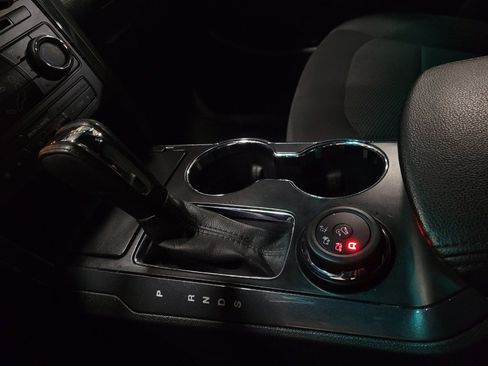 Used 2017 Ford Explorer XLT image 26