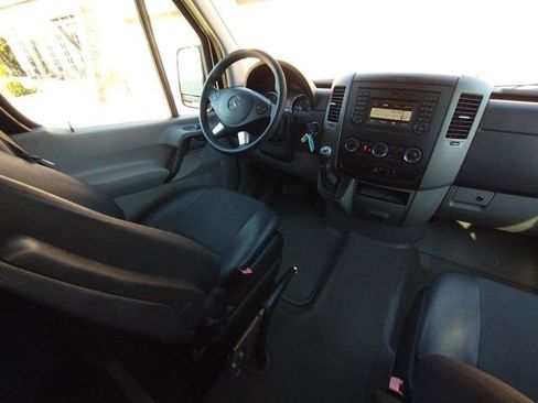 Used 2017 Mercedes-Benz Sprinter 2500 image 24