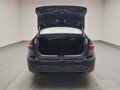 Used 2025 Volkswagen Jetta Sport image 29