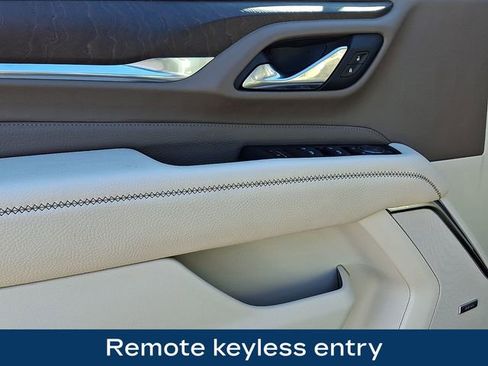 Used 2021 GMC Yukon Denali w/ Denali Ultimate Package image 18