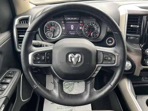 Used 2020 RAM 1500 Laramie AWD/4WD image 23