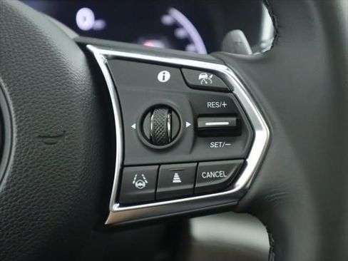 Used 2026 Acura MDX w/ Technology Package image 13