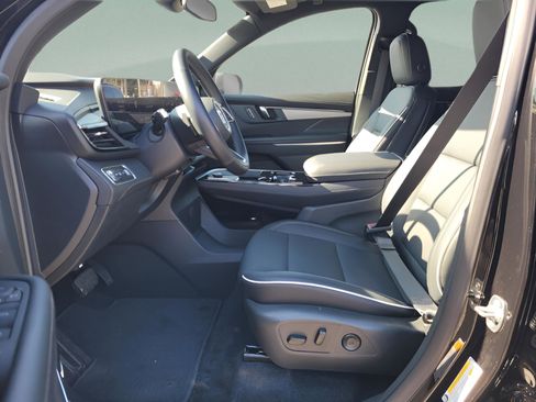 New 2025 Buick Enclave Preferred w/ Power Package image 22