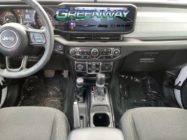 Used 2024 Jeep Wrangler Unlimited Sport AWD/4WD image 14