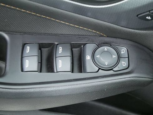 Used 2020 Chevrolet Traverse Premier AWD/4WD image 21
