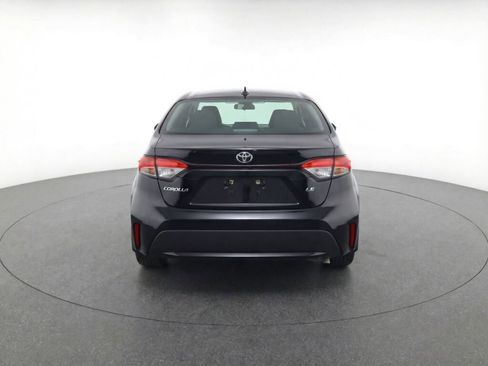 Used 2023 Toyota Corolla LE image 7