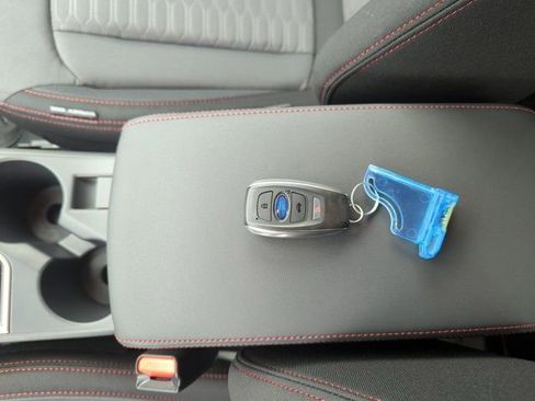 Used 2025 Subaru Impreza 2.0i Sport image 33