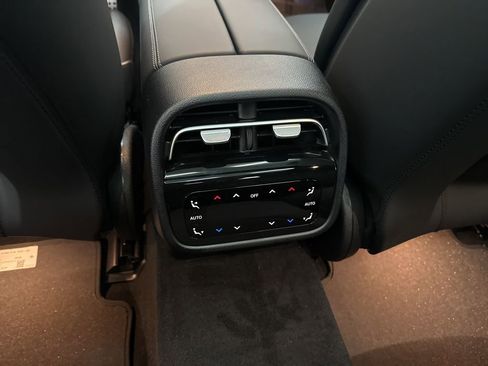 New 2026 Mercedes-Benz E 53 AMG e 4MATIC Sedan image 21