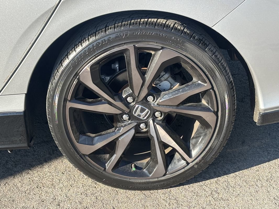 Used 2018 Honda Civic Sport image 25