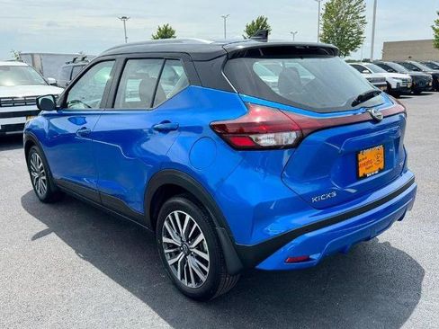 Certified 2024 Nissan Kicks SV FWD image 5