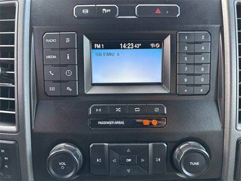 Used 2020 Ford F550 4x4 Crew Cab Super Duty image 21