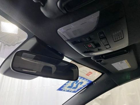 Certified 2022 Toyota Corolla SE w/ SE Premium Package image 20