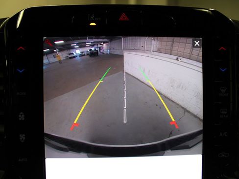 New 2026 RAM 1500 4x4 Crew Cab image 18