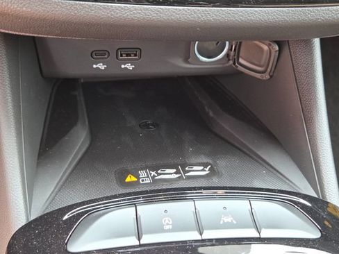 New 2026 Buick Envista Sport Touring w/ Convenience I Package FWD image 8