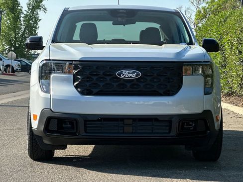 New 2026 Ford Maverick XLT image 11