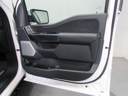 New 2025 Ford F150 Platinum w/ Equipment Group 702A High image 16