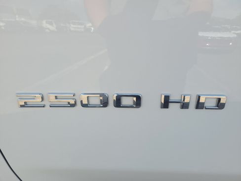Used 2022 Chevrolet Silverado 2500 LTZ AWD/4WD image 26