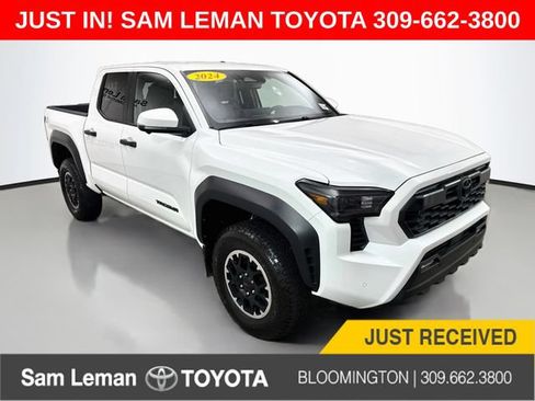 Used 2024 Toyota Tacoma TRD Off-Road w/ TRD Off Road Premium Package AWD/4WD image 1