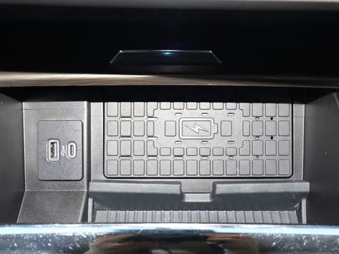 Used 2024 Ford Expedition Max Limited AWD/4WD image 27