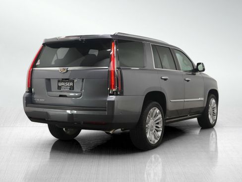 Used 2019 Cadillac Escalade Platinum image 5