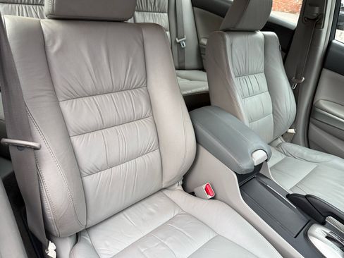 Used 2008 Honda Accord EX-L image 9