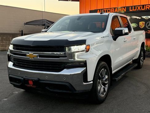 Used 2021 Chevrolet Silverado 1500 LT w/ All Star Edition Plus image 3
