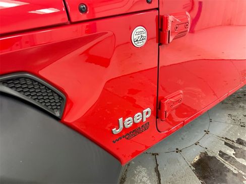 Used 2018 Jeep Wrangler Unlimited Sport S image 26