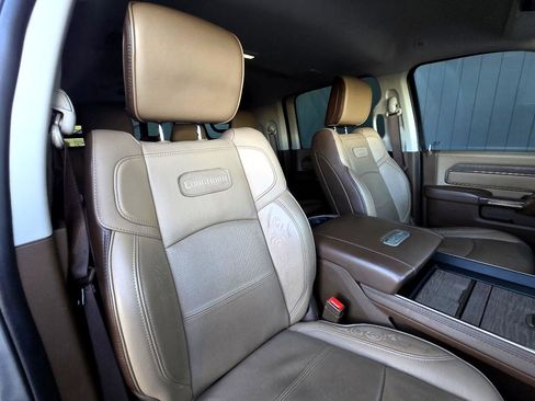 Used 2024 RAM 3500 Limited w/ Safety Group image 44