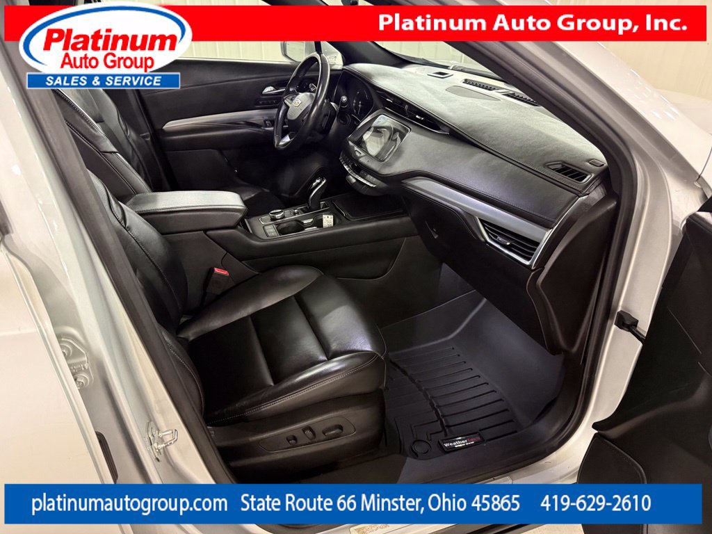 Used 2020 Cadillac XT4 Premium Luxury AWD/4WD image 40