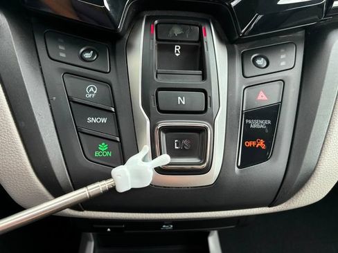 Used 2018 Honda Odyssey Touring image 34