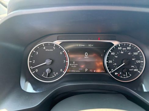 Used 2024 Nissan Rogue SV AWD/4WD image 18