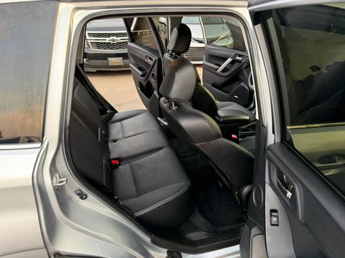 Used 2014 Subaru Forester 2.0XT Touring AWD/4WD image 15