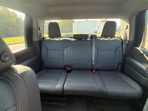 Used 2025 Chevrolet Silverado 3500 W/T AWD/4WD image 23