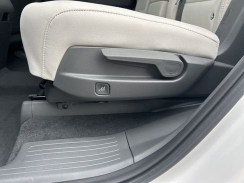 New 2026 Hyundai Santa Fe SE image 25