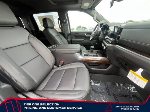 New 2026 GMC Sierra 1500 Elevation w/ Elevation Premium Package AWD/4WD image 20
