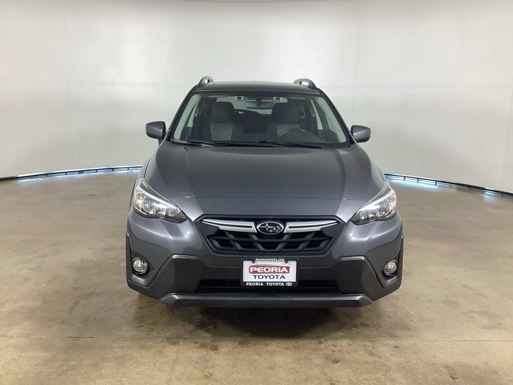 Used 2022 Subaru Crosstrek 2.0i Premium w/ Moonroof Package AWD/4WD image 2