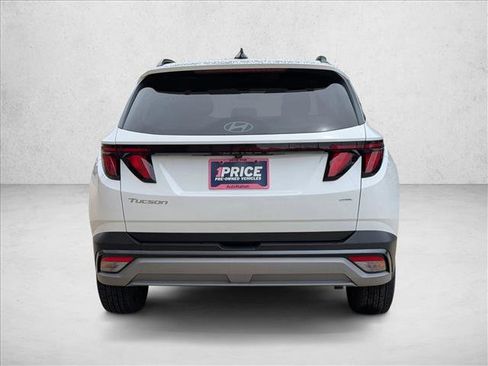 Used 2025 Hyundai Tucson SEL AWD/4WD image 7