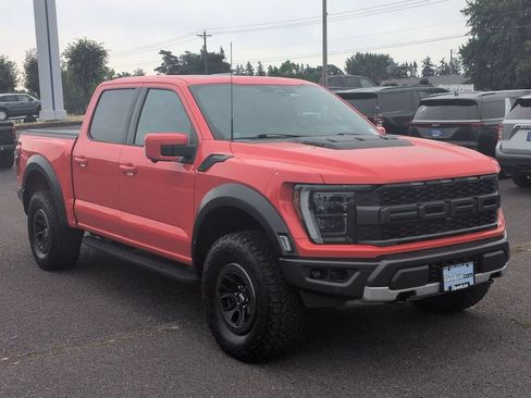 Used 2022 Ford F150 Raptor w/ Equipment Group 801A High AWD/4WD image 7