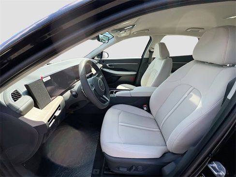 New 2025 Hyundai Sonata SEL image 20